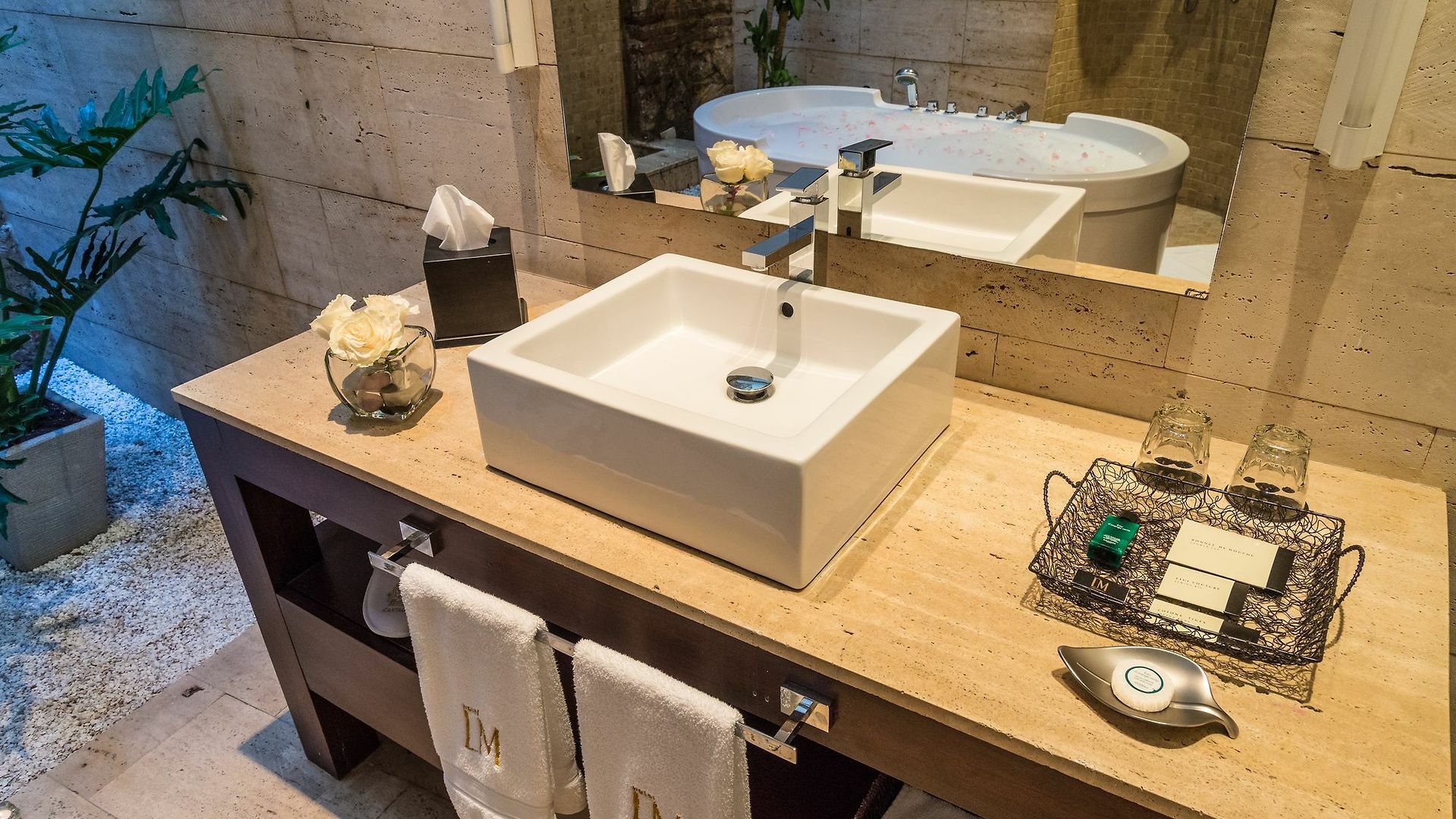 Lm A Luxury Boutique Hotel 5*