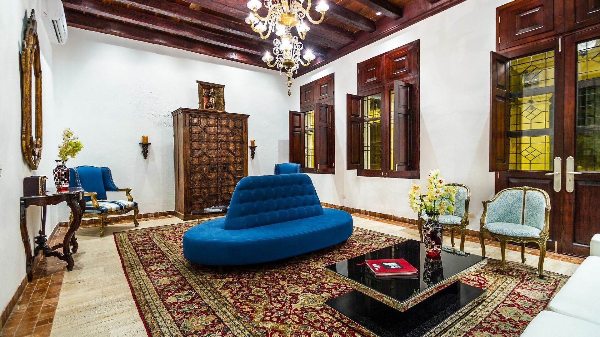Hotel Lm A Luxury Boutique